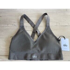 NWT Alo Seamless Ribbed Favorite Bra With Pads Size Small - Olive MSRP $78